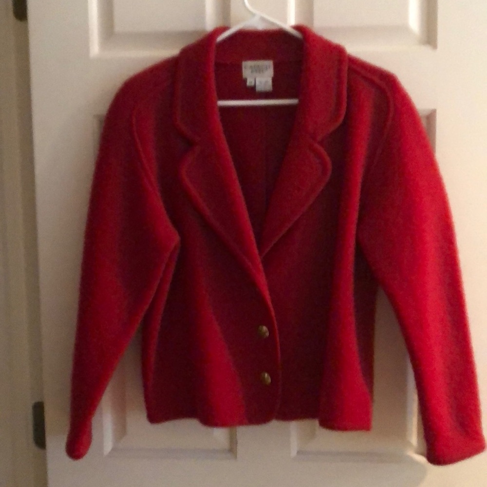 Carrol Reed 100% wool jacket with 3 gold design buttons. Size medium.
